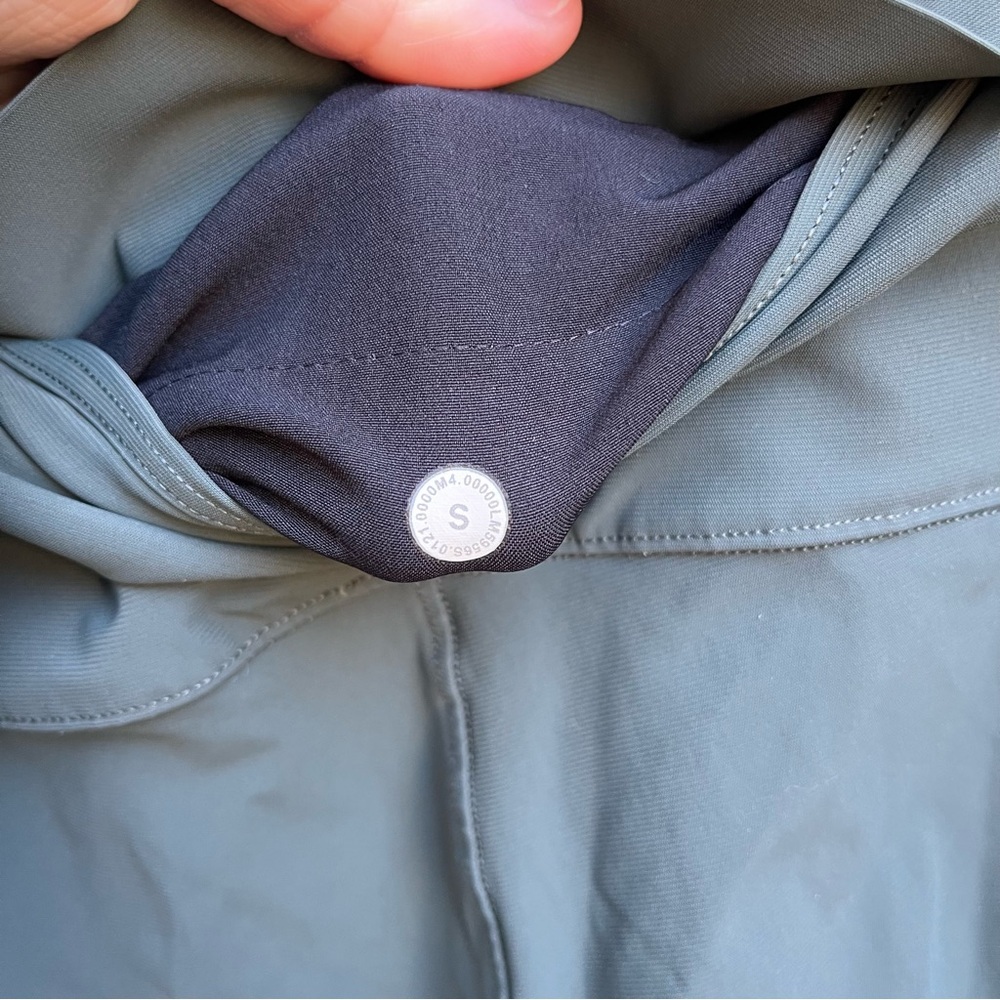 lululemon athletica Men's Surge Spruce Green Joggers - Picture 5 of 5